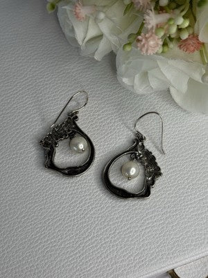 Vintage 925 Sterling Silver Pearl Earrings Length 1.50 Inch