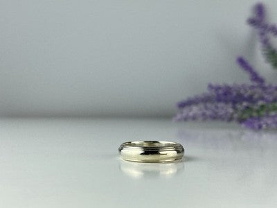 925 Sterling Silver Classic Band Ring Size 5.5
