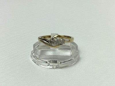 10K Yellow Gold Sapphire Ring Size 6.75
