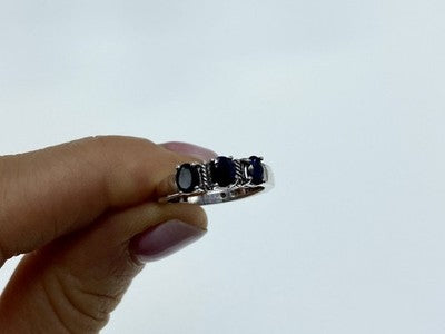 925 Sterling Silver Sapphires Ring Size 7