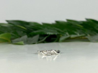925 Sterling Silver White Sapphire Ring Size 6.5