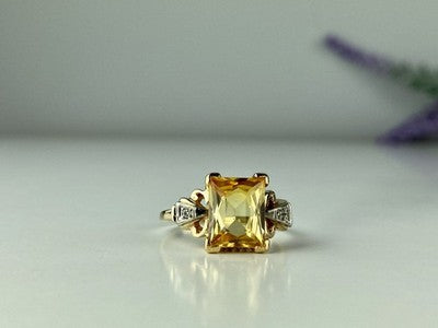 10K Yellow Gold Yellow Topaz & Diamonds Ring Size 9.75