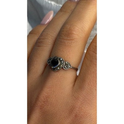 925 Sterling Silver Onyx & Marcasite Heart Ring Size 8