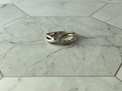 925 Sterling Silver White Topaz Ring Size 7