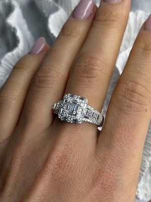 Beautiful Shiny 925 Sterling Silver Cz Ring Size 10
