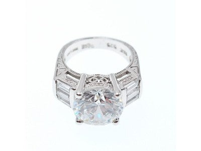 925 Sterling Silver CZ Ring Size 5.5