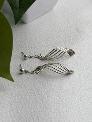Elegant Vintage 925 Sterling Silver Earrings