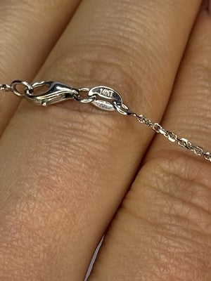 14K WHITE GOLD DIAMONDS NECKLACE LENGTH 17 INCH