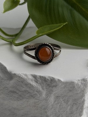 Vintage 925 Sterling Silver Carnelian Ring Size 9.5