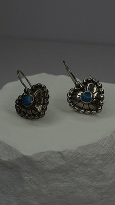 Vintage 925 Sterling Silver Blue Turquoise Heart Earrings