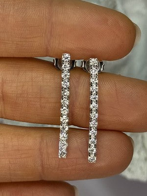 14K WHITE GOLD DIAMONDS EARRINGS LENGTH 1.13 INCH