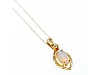 14K Yellow Gold Opal & Diamond Chain With Pendant