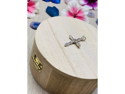925 Sterling Silver CZ Cross Pendant