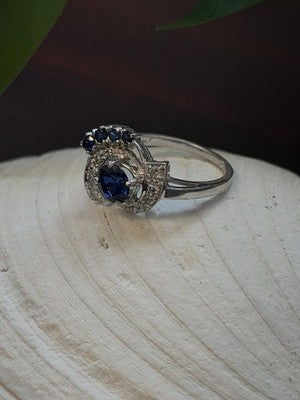 10K White Gold Blue & White Sapphire Cocktail Floral Ring Size 6.5