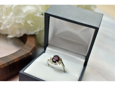 925 Sterling Silver Garnet & CZ Ring Size 6