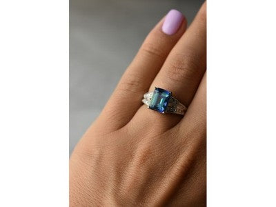925 Sterling Silver Blue Spinel Ring Size 6.5