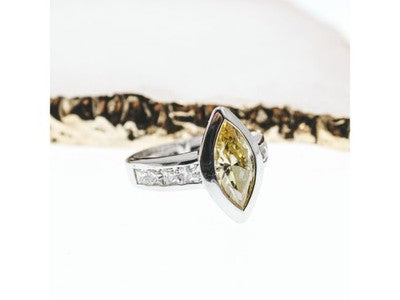 925 Sterling Silver CZ "Marquise" Ring Size 5.5