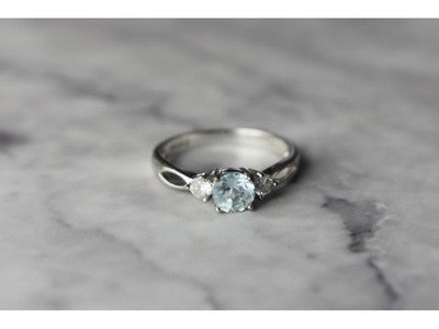 925 Sterling Silver Blue Spinel and CZ Ring Size 7.5