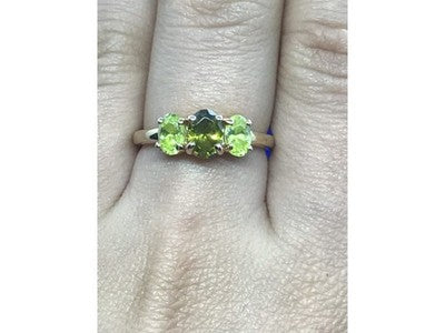 925 Sterling Silver Gold Plated Peridot Ring Size 8