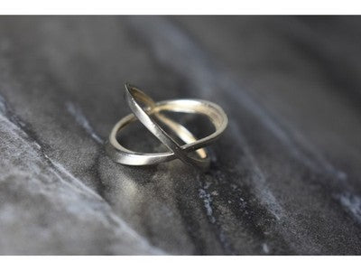 Handmade 925 Sterling Silver Ring Size 7.5