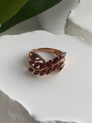 925 Sterling Silver Rose Gold Plated Garnet & Beryl Ring Size 7