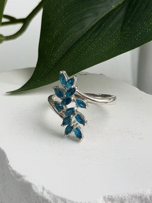 925 Sterling Silver Blue Topaz Ring Size 8