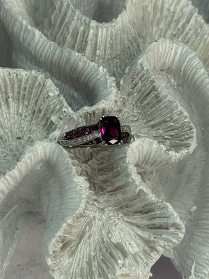 10K White Gold Spinel & Diamond Ring Size 6.5