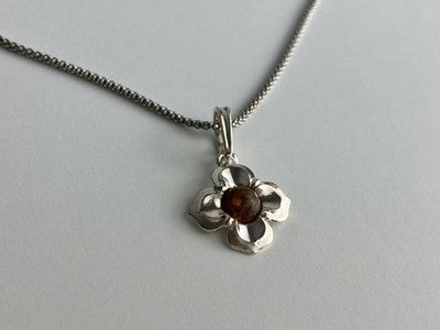 925 Sterling Silver Amber "Flower" Chain with Pendant