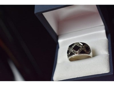 925 Sterling Silver Black Nephrite & Marcasites Ring Size 8