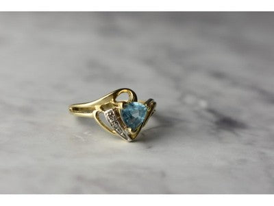 10K Yellow Gold Topaz & Diamonds Ring Size 6.75
