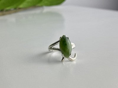925 Sterling Silver Green Nephrite Ring Size 6.5