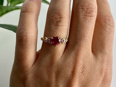 10K Yellow Gold STS Ruby Spinel & Diamond Heart Ring Size 7