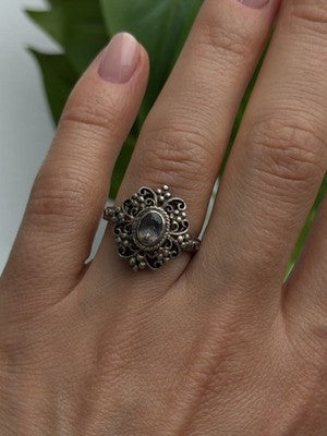 Vintage Filigree 925 Sterling Silver Mystic Topaz Ring Size 7.5