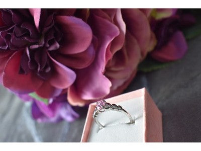 925 Sterling Silver Pink CZ Ring Size 6.5