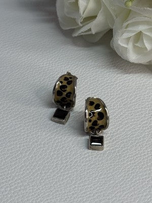 925 Sterling Silver Cowrie Shell & Brown Tourmaline Earrings Length 0.87 Inch
