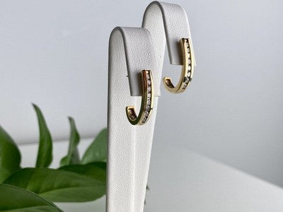 10K Yellow Gold White Sapphires Classic Stud Earrings