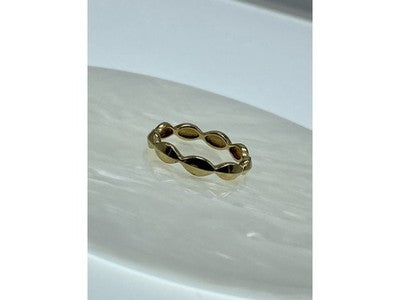 925 Sterling Silver Gold Plated Ring Size 6.5