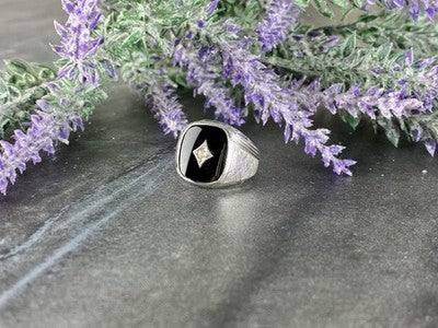 925 Sterling Silver Black Nephrite & CZ Ring Size 9