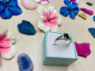 925 Sterling Silver Dark Blue Spinel Ring Size 6.5