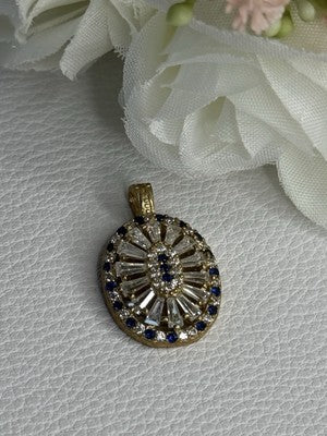 925 Sterling Silver Gold Plated Sapphire & Beryl Pendant Length 1 Inch