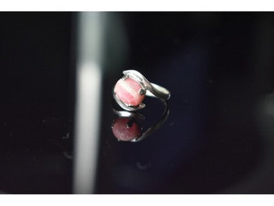 925 Sterling Silver Pink Agate Ring Size 6.5