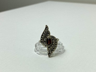 Vintage 925 Sterling Silver Garnet & Marcasites Ring Size 5.5