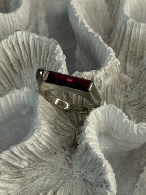 925 Sterling Silver Spinel & Marcasite Ring Size 7.5