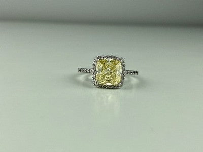 925 Sterling Silver CZ Ring Size 7