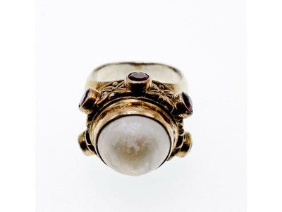 Vintage 925 Sterling Silver Mother of Pearl & Garnet Ring Size 6.5