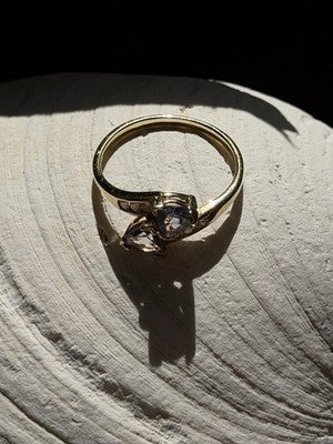 Elegant 14K Yellow Gold Tanzanite & Diamond Ring Size 8.5
