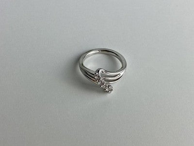 925 Sterling Silver White Topaz Ring Size 7