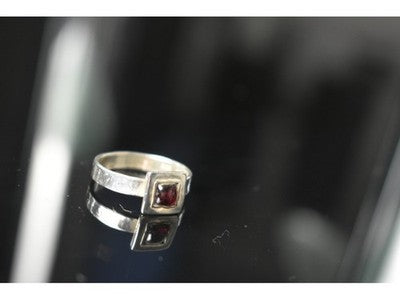 925 Sterling Silver Almandine Ring Size 6.5