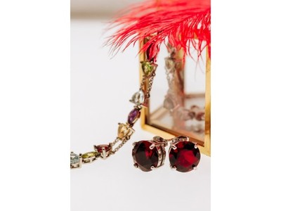 925 Sterling Silver Garnet Earrings