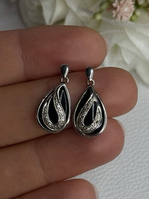 Elegant 925 Sterling Silver Black Onyx & Diamonds Earrings Length 0.80 Inch